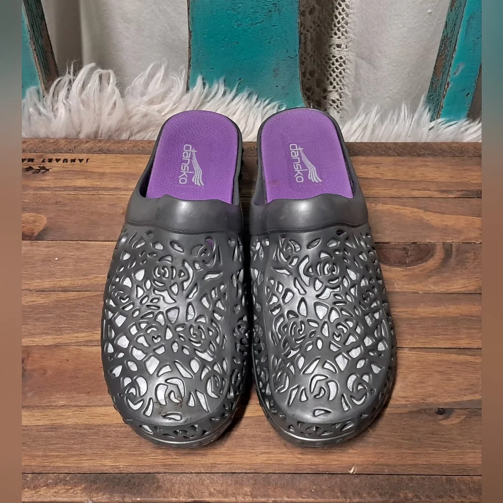 Dansko Gray Cutout Clogs - Picture 9 of 11